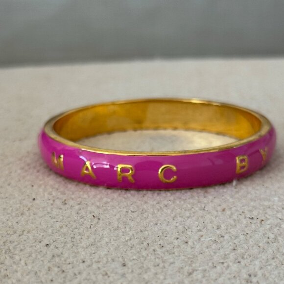 Vintage Marc by Marc Jacobs Pink Bangle Bracelet - Picture 3 of 3